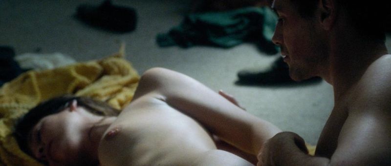 Kerry-Fox-Intimacy-3_4.jpg