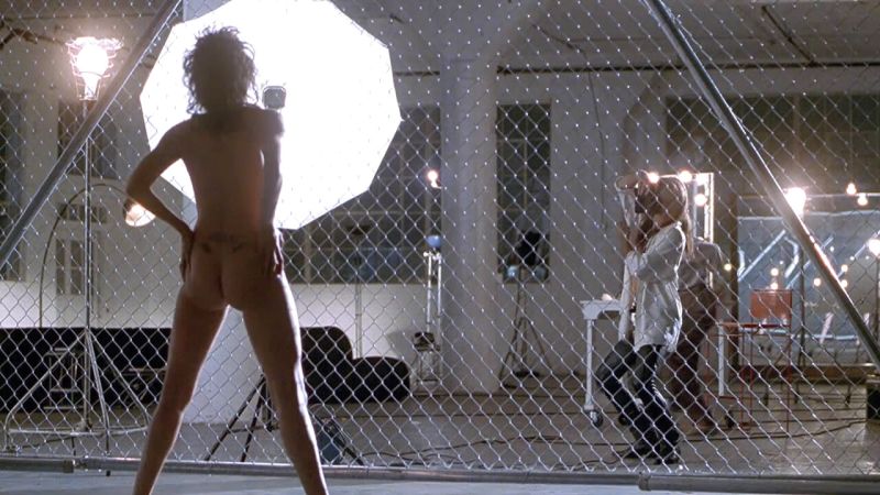 Angelina-Jolie-Elizabeth-Mitchell-Gia-UR-1_1.jpg