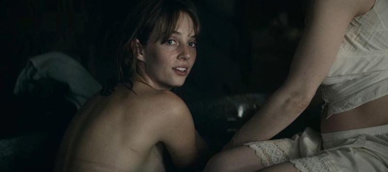 Maya Hawke nude (8)
