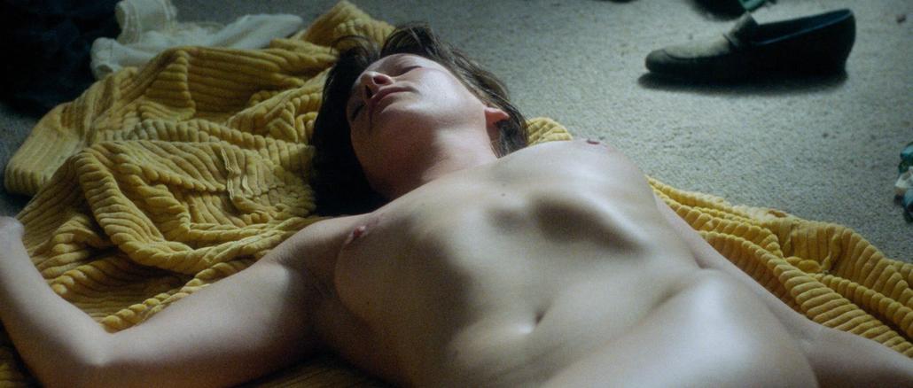 Kerry Fox in Intimacy (8)
