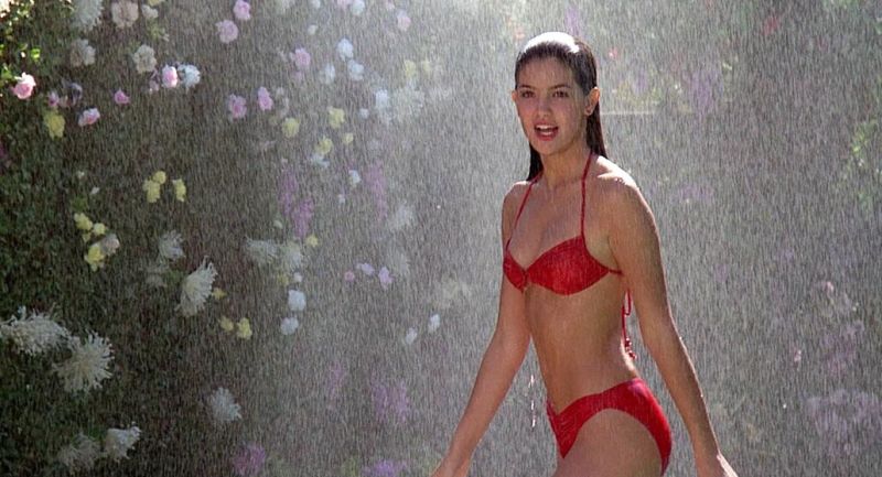 Phoebe-Cates-Fast-Times-at-Ridgemont-High-2_2.jpg