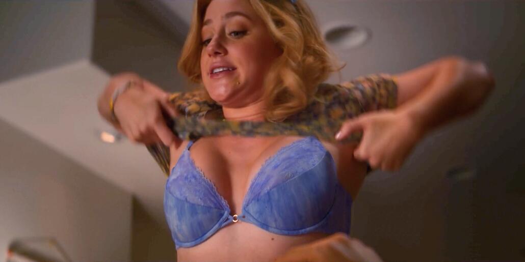 Lili Reinhart Nude (13)
