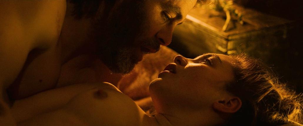Florence Pugh Nude Scenes (9)
